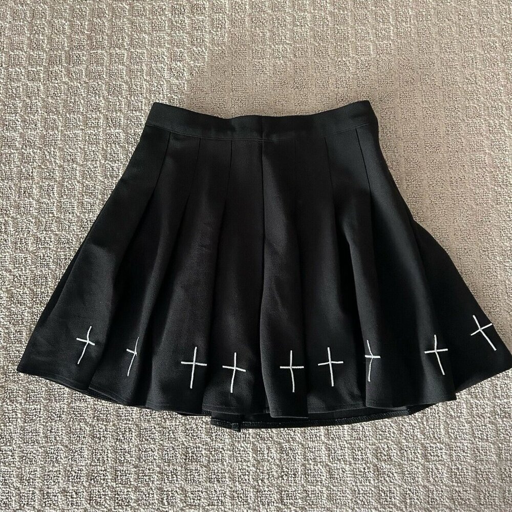 XMM Black Midi Skirt Skort White Crosses Knit Womens‎ Size 1 Goth Retro Gothic